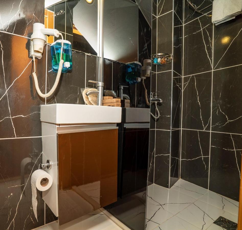 216 Hill Suites อิสตันบูล ภายนอก รูปภาพ